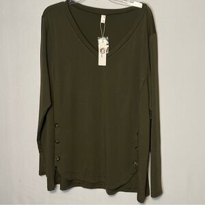 New W/T Agnes Orinda  Green V-Neck Blouse Women’s Sz 3X Stretch.